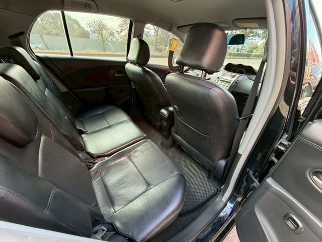 G版 恆溫  皮椅  電動後視鏡 實車在店 車況優  第10張相片