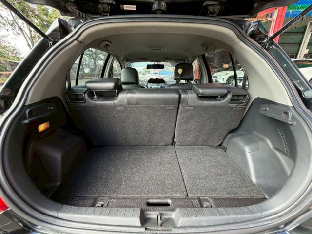 G版 恆溫  皮椅  電動後視鏡 實車在店 車況優  第13張相片