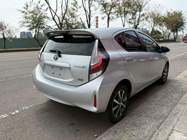 定速  I-KEY  盲點偵測  油電車 極致省油  第5張相片