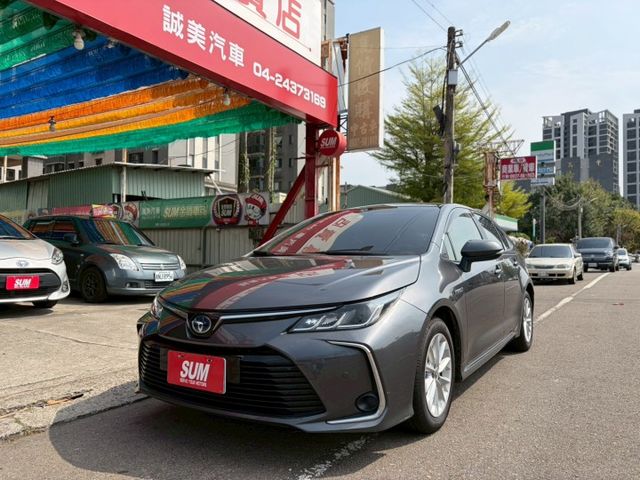 油電ALTIS 尊爵版 ACC跟車 盲點偵測 電動後視鏡 可認證  第1張相片