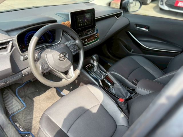 油電ALTIS 尊爵版 ACC跟車 盲點偵測 電動後視鏡 可認證  第16張相片