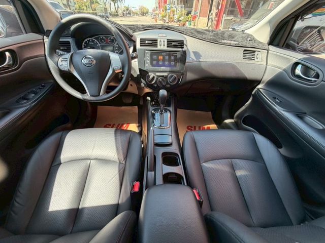 正一手車 低里程   TCS防滑  原版件  ISOFIX 車美價廉  第10張相片