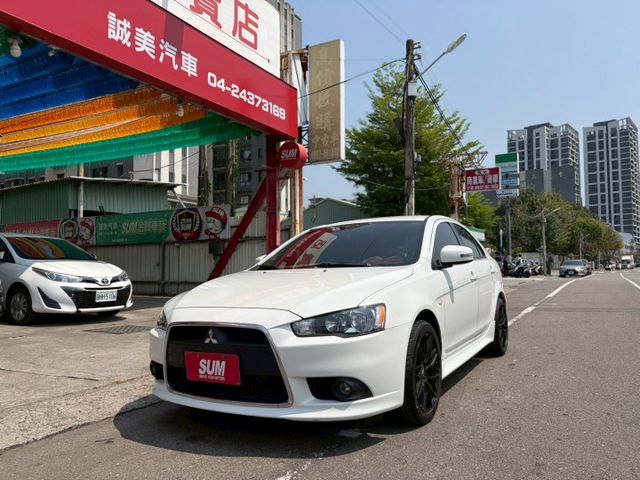 日本原裝進口 皮椅 定速 I-KEY 5門掀背車  第1張相片