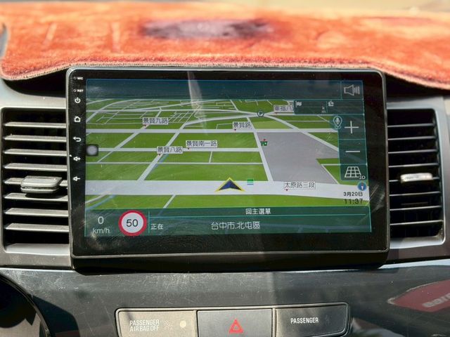 日本原裝進口 皮椅 定速 I-KEY 5門掀背車  第13張相片