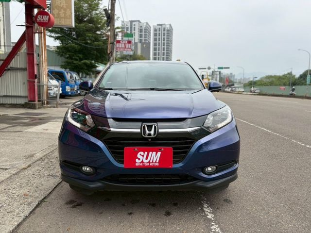 LED頭燈 360環景  電動尾門  電動後視鏡 純一手車 可認證 可保固  第2張相片