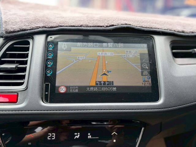 LED頭燈 360環景  電動尾門  電動後視鏡 純一手車 可認證 可保固  第12張相片