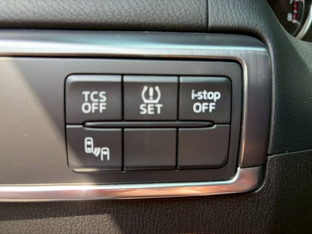 全額貸  低利率  免鑰啟動  電動後視鏡  LED頭燈  第13張相片