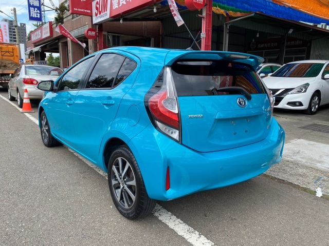 超省油 免鑰 倒車顯影 定速 電動後視鏡 低利率 全額貸  第4張相片