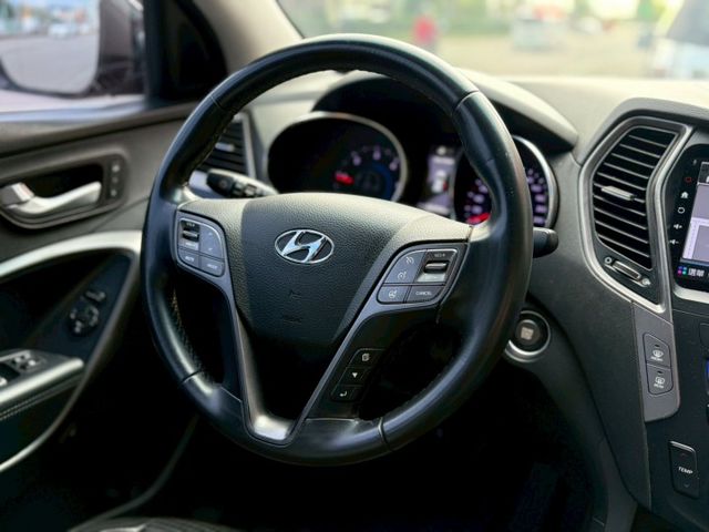 4WD 柴油大扭力 省油省稅金  全景天窗   電動椅  第10張相片