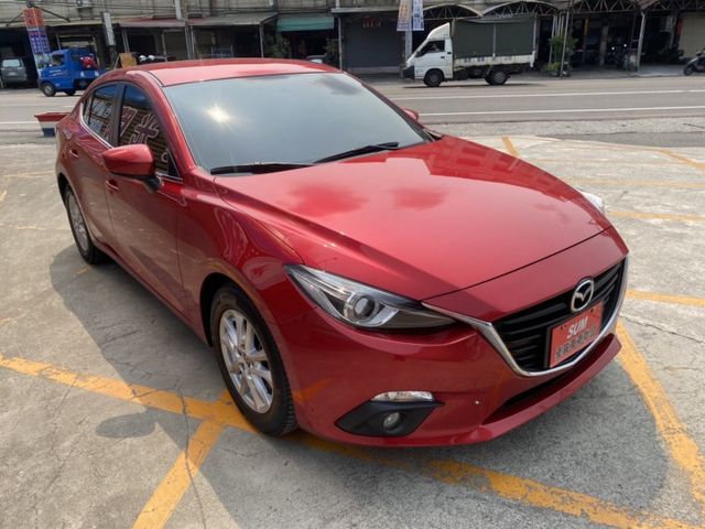 一手車鈑件原里程保證少跑里程時尚尊榮型影音I-KEY皮椅定速巡航恆溫循跡防滑控制胎壓偵測器藍芽配備資料齊全馬力大認證車  第3張相片