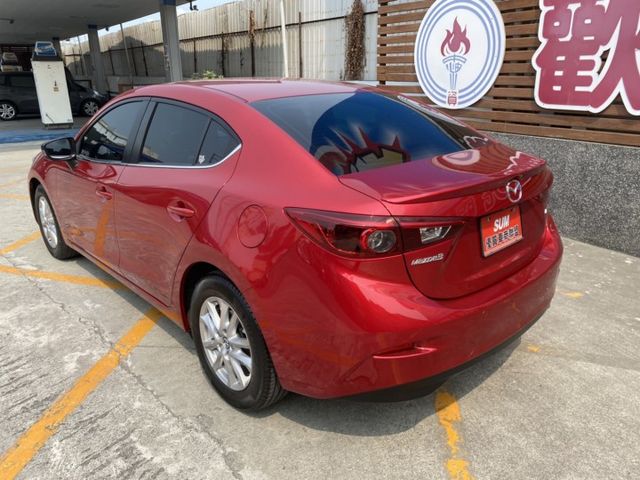 一手車鈑件原里程保證少跑里程時尚尊榮型影音I-KEY皮椅定速巡航恆溫循跡防滑控制胎壓偵測器藍芽配備資料齊全馬力大認證車  第6張相片