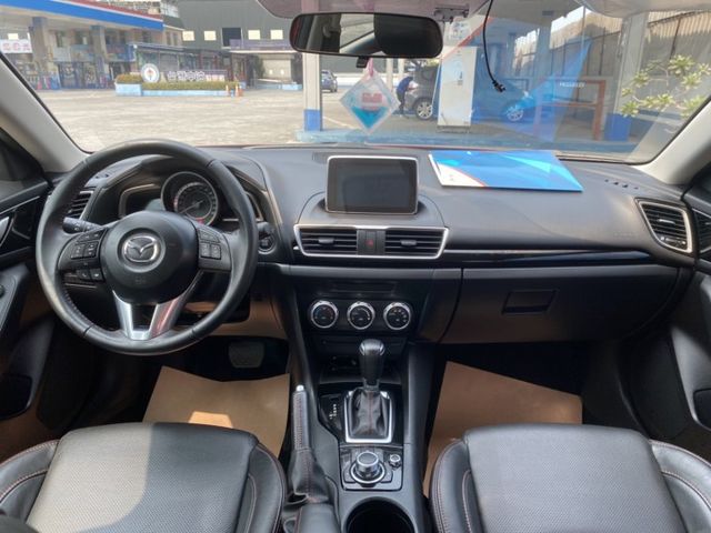 一手車鈑件原里程保證少跑里程時尚尊榮型影音I-KEY皮椅定速巡航恆溫循跡防滑控制胎壓偵測器藍芽配備資料齊全馬力大認證車  第7張相片