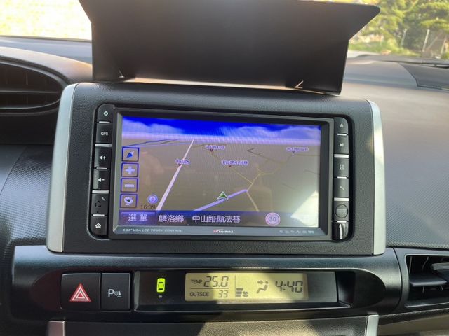 一手車 里程保證 七人座椅  倒車顯影 影音 GPS 前後霧燈 認證車 有保固 可貸款  第10張相片