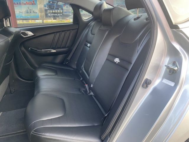 一手車 鈑件原 里程保證  1.8渦輪增壓 原廠超大螢幕影音系統 省油 好駕馭 CP值高 有保固 雙認證 可貸款  第16張相片