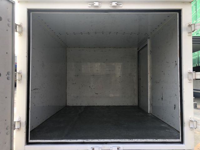 一手車 鈑件原 手排檔 車況優 僅跑5萬多公里 少跑里程  里程保證 承載貨物多 馬力大  好駕馭工商業老闆首選發財車  第12張相片