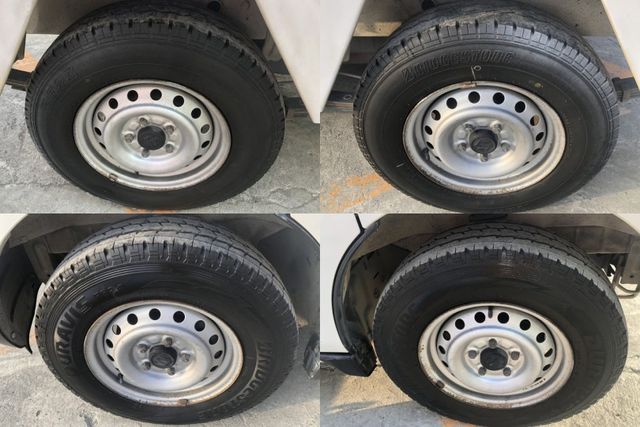 一手車 鈑件原 手排檔 車況優 僅跑5萬多公里 少跑里程  里程保證 承載貨物多 馬力大  好駕馭工商業老闆首選發財車  第18張相片