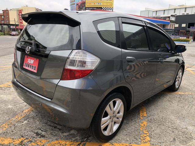 VTI-S版 里程保證 車況優 省油 大空間 好停車 妥善率好 CP值高  認證車 可貸款 優質代步首選小車款  第4張相片