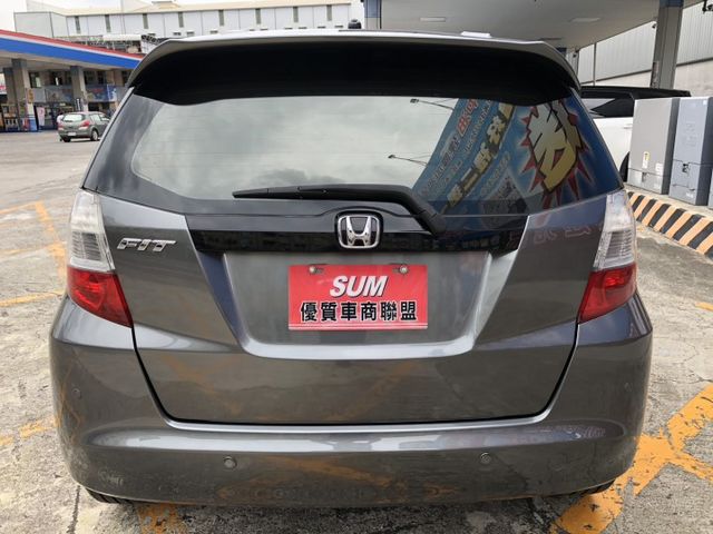 VTI-S版 里程保證 車況優 省油 大空間 好停車 妥善率好 CP值高  認證車 可貸款 優質代步首選小車款  第5張相片