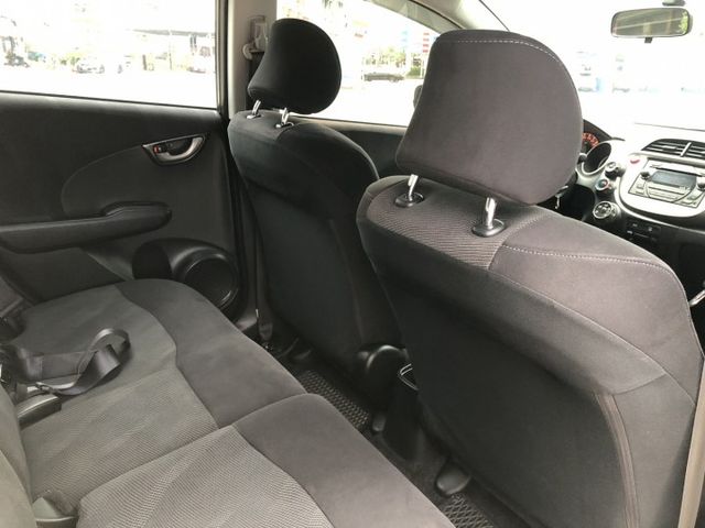 VTI-S版 里程保證 車況優 省油 大空間 好停車 妥善率好 CP值高  認證車 可貸款 優質代步首選小車款  第12張相片