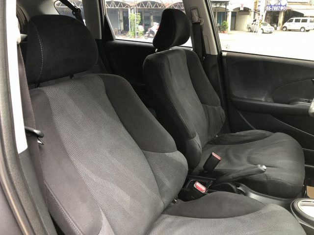 VTI-S版 里程保證 車況優 省油 大空間 好停車 妥善率好 CP值高  認證車 可貸款 優質代步首選小車款  第13張相片