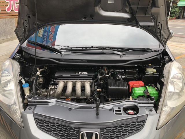 VTI-S版 里程保證 車況優 省油 大空間 好停車 妥善率好 CP值高  認證車 可貸款 優質代步首選小車款  第17張相片