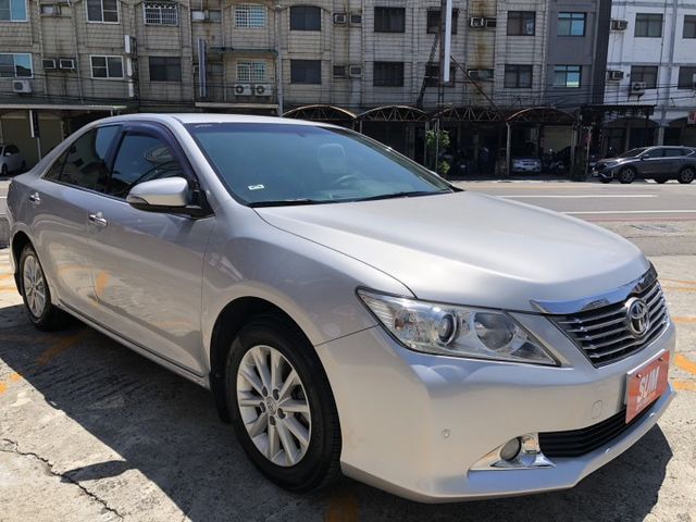 一手車 實跑14萬多公里 里程保證 手自排 HID氙氣頭燈 方向盤快控鍵 恆溫空調 分區溫控 物超所值 認證車 可貸款  第3張相片