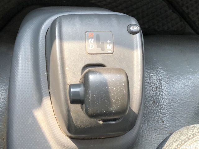 一手車 里程保證 無事故 11呎半  有冷藏保溫箱 五十鈴三噸半自排車 變速系統絕對耐用 認證車 可貸款  第7張相片