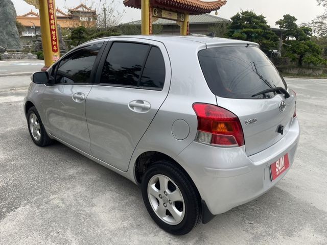 標準版 鈑件原 里程保證 鋁圈 省油 省保養維修費 大空間 妥善率好 認證車 可貸款  第3張相片