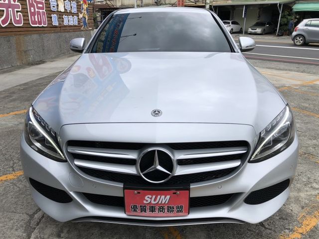 一手女用車 中華賓士總代理 原鈑件 車況優  里程保證 無待修 9速手自排 渦輪增壓 物超所值 錯過可惜 認證車 有保固  第2張相片