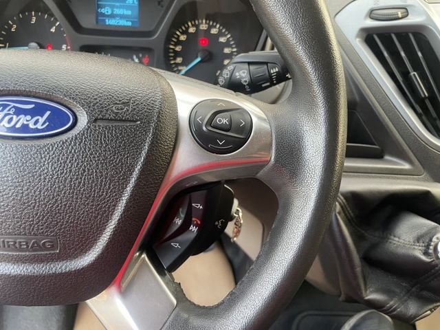 旗艦版 柴油引擎 一手車 鈑件原  里程保證 九人座椅  車內內裝皆保持乾淨完整 大空間 乘坐舒適 車泊露營皆實用認證車  第19張相片