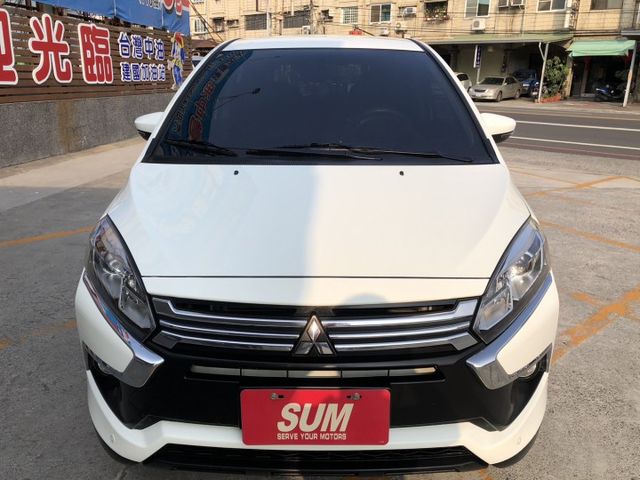 尊貴版 一手車 里程保證  方向盤快控鍵 定速 恆溫 盲點偵測 省油 大空間 CVT 7速手自排 認證車 有保固 可貸款  第2張相片