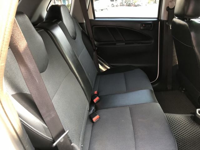 尊貴版 一手車 里程保證  方向盤快控鍵 定速 恆溫 盲點偵測 省油 大空間 CVT 7速手自排 認證車 有保固 可貸款  第15張相片