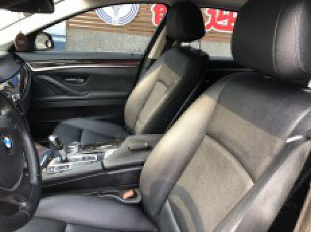 鈑件原 里程保證 車況保持極優 前車主保養維修非常確實  配備資料皆齊全 認證車 物超所值 機會難得 錯過可惜  第13張相片
