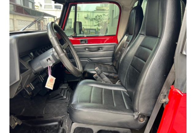 JEEP  WEANGLER  2.5  第4張相片