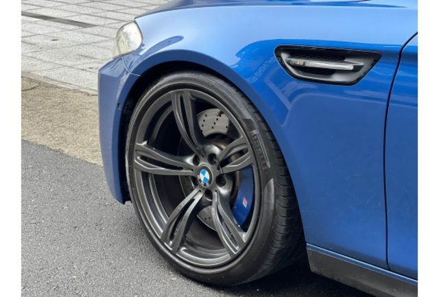 BMW  2012年  M5  跑12萬  第4張相片
