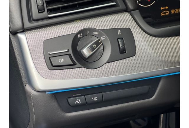 BMW  2012年  M5  跑12萬  第14張相片