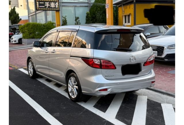 Mazda MAZDA5  第3張相片