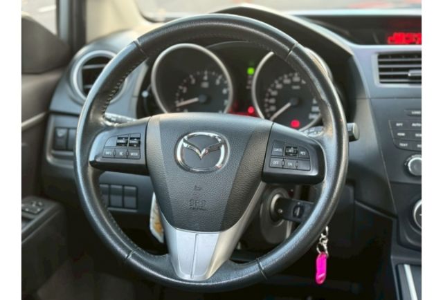 Mazda MAZDA5  第7張相片