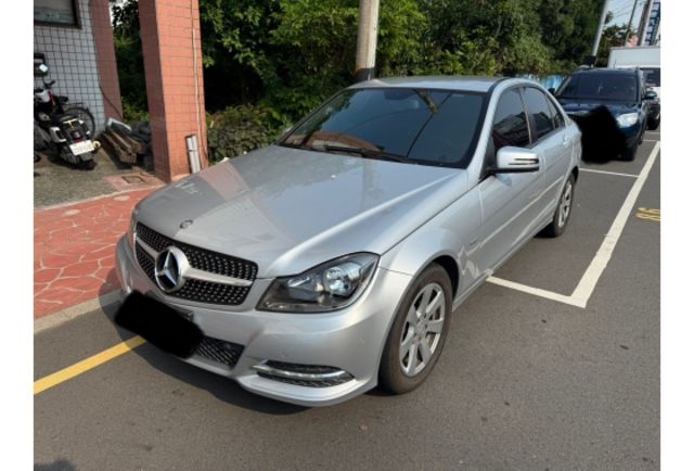 Benz C180  第2張相片