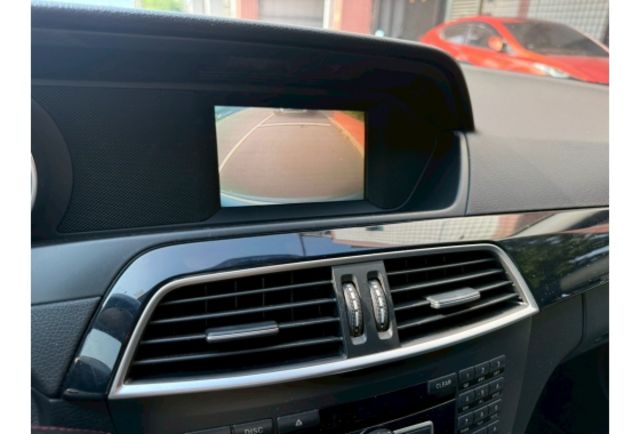 Benz C180  第7張相片