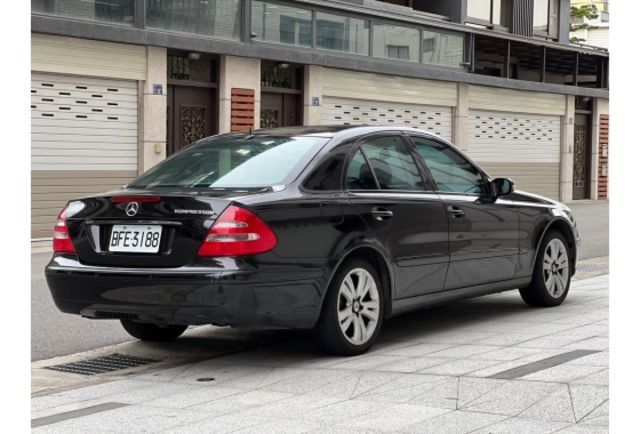 Benz E200K  第6張相片