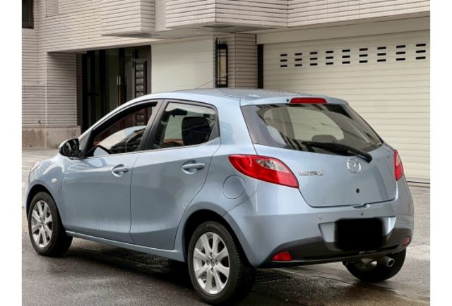 Mazda MAZDA2  第4張相片