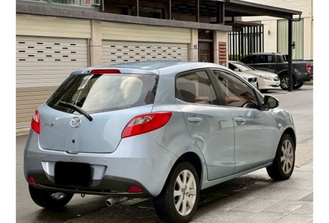 Mazda MAZDA2  第5張相片