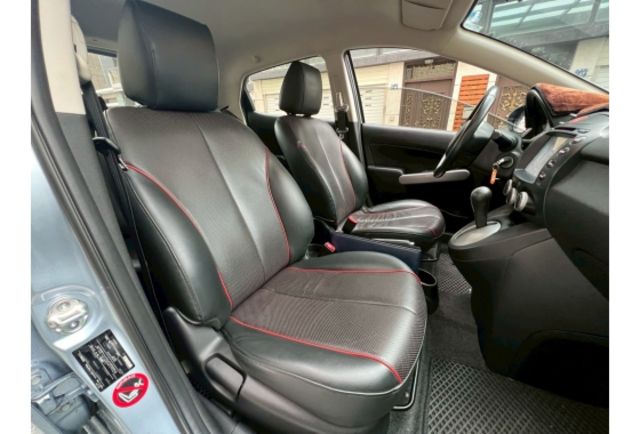 Mazda MAZDA2  第12張相片