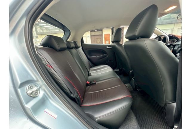 Mazda MAZDA2  第14張相片