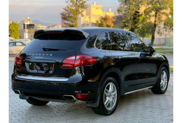 Porsche Cayenne  第4張相片
