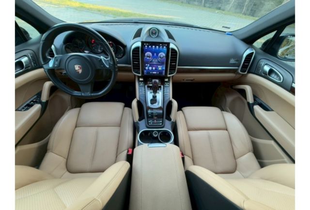 Porsche Cayenne  第21張相片