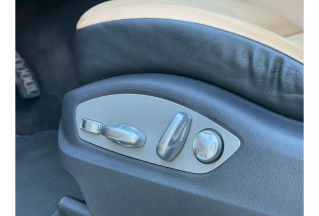 Porsche Cayenne  第32張相片