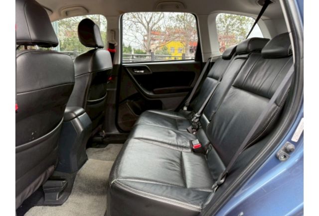 Subaru FORESTER  第16張相片
