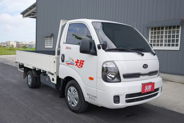 2021 Kia 卡旺 手排 柴油免尿素 一手車里程實跑7.3萬 Garmin導航  第3張相片